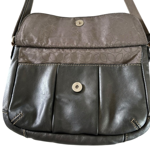 FOSSIL CROSSTOWN GREY LEATHER ORGANIZER CROSSBODY PURSE - Picture 6 of 15